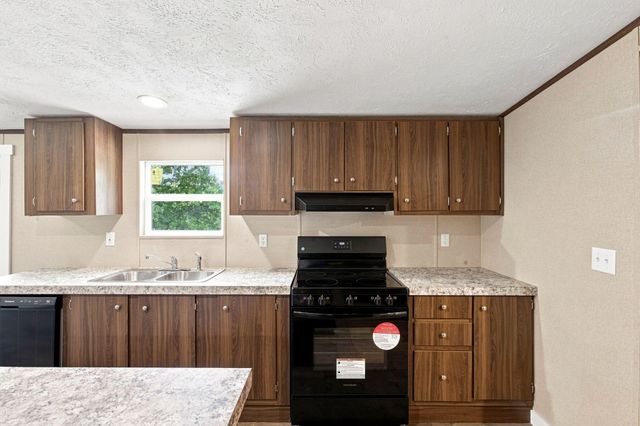 7285 Oak Springs Rd, Nunnelly, TN 37137