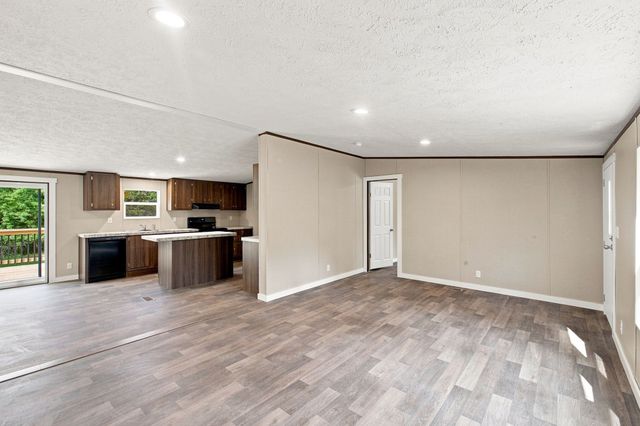 7285 Oak Springs Rd, Nunnelly, TN 37137