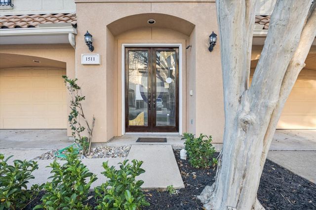 1511 Reinerman Street, Houston, TX 77007