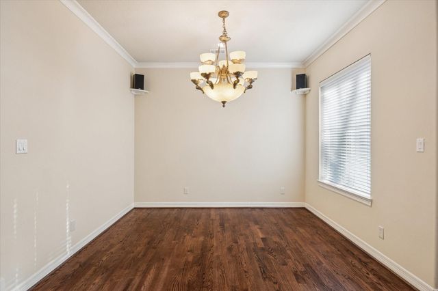 1511 Reinerman Street, Houston, TX 77007