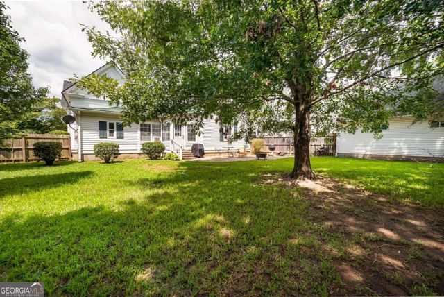 300 N Maple Avenue, Eatonton, GA 31024