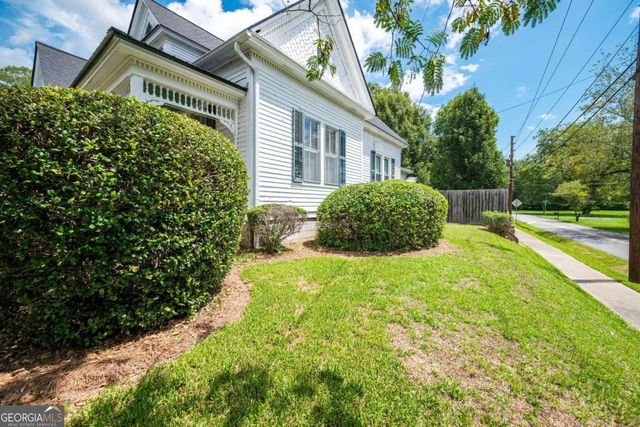 300 N Maple Avenue, Eatonton, GA 31024