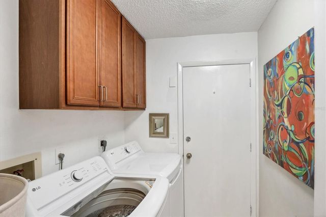 3416 MONTILLA COURT 8405, Sarasota, FL 34232