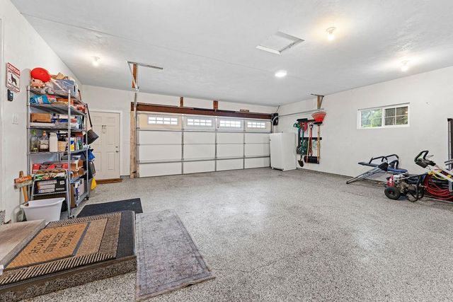 1001 FIELDCREST DRIVE, Menasha, WI 54952