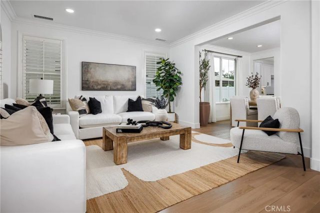 3 Tudor Way, Ladera Ranch, CA 92694