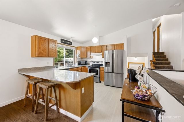 306 Maple Drive N, Eatonville, WA 98328
