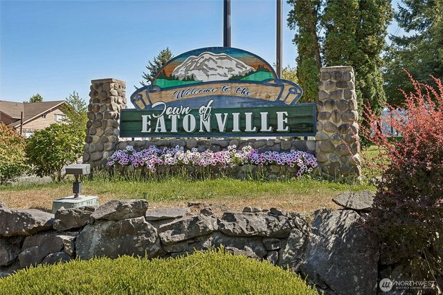 306 Maple Drive N, Eatonville, WA 98328