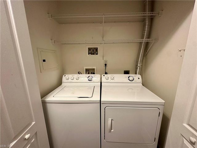 1504 Sawgrass LN, Portsmouth, VA 23703