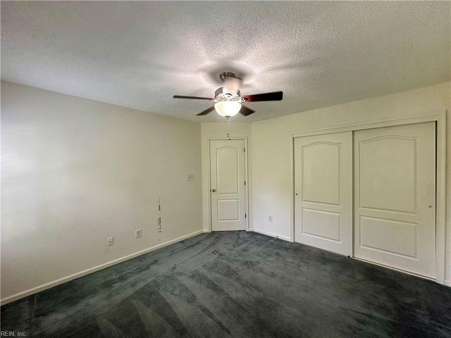 1504 Sawgrass LN, Portsmouth, VA 23703