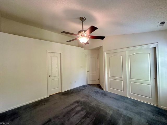 1504 Sawgrass LN, Portsmouth, VA 23703