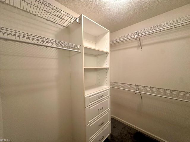 1504 Sawgrass LN, Portsmouth, VA 23703