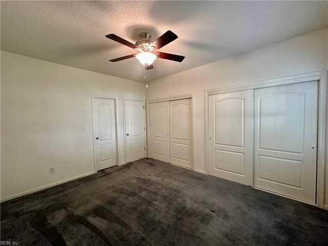 1504 Sawgrass LN, Portsmouth, VA 23703
