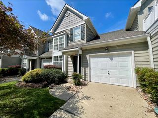 1504 Sawgrass LN, Portsmouth, VA 23703