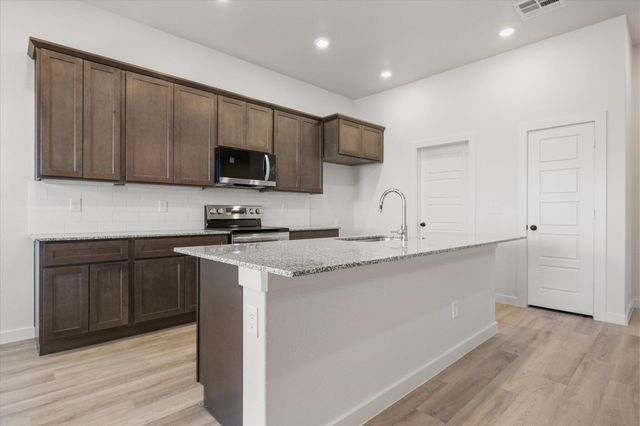 2402 Helena Avenue, Lubbock, TX 79407