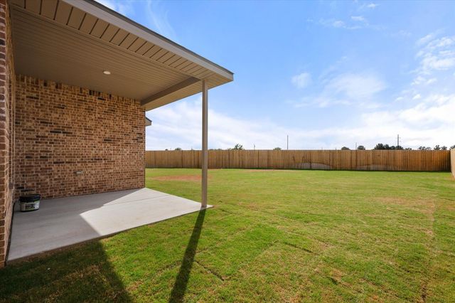 2402 Helena Avenue, Lubbock, TX 79407