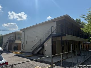 930 Drury, San Antonio, TX 78221