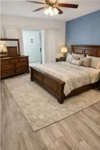 3524 Via Poinciana Apt 104, Lake Worth, FL 33467
