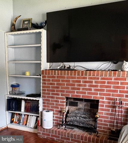 811 LYNVUE RD, Linthicum Heights, MD 21090