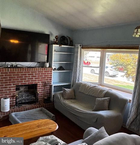 811 LYNVUE RD, Linthicum Heights, MD 21090
