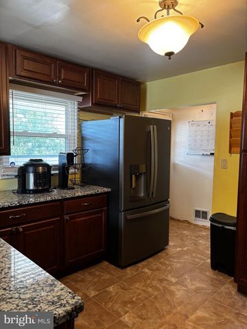 811 LYNVUE RD, Linthicum Heights, MD 21090