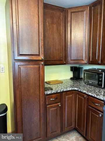 811 LYNVUE RD, Linthicum Heights, MD 21090