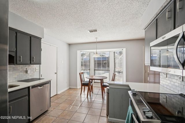 822 ASHWOOD Court, Orange Park, FL 32065