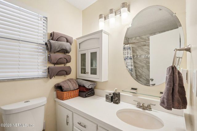 822 ASHWOOD Court, Orange Park, FL 32065