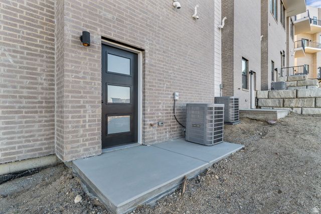 14404 S CHAMP CV, Draper, UT 84020