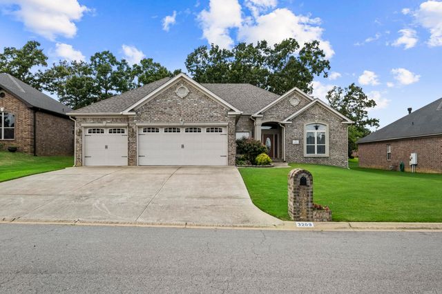3209 Clearwater Court, Sherwood, AR 72120