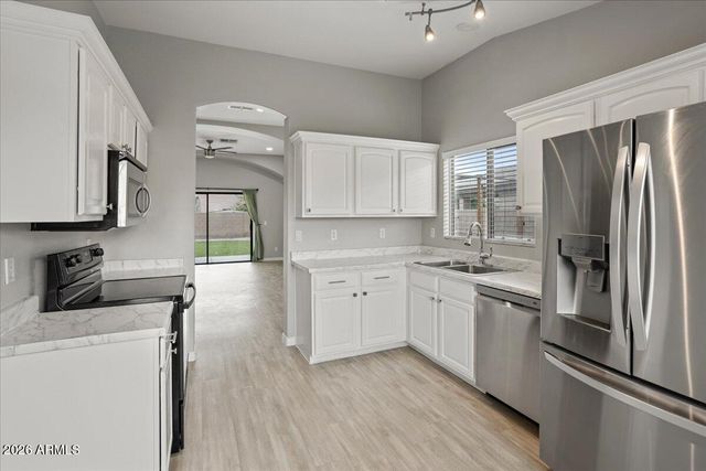 9913 W WOOD Street, Tolleson, AZ 85353