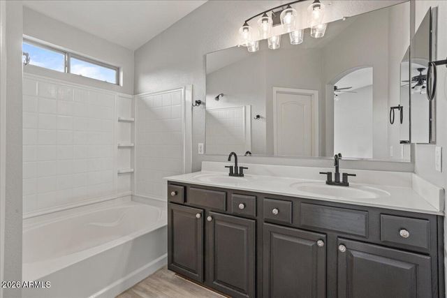 9913 W WOOD Street, Tolleson, AZ 85353