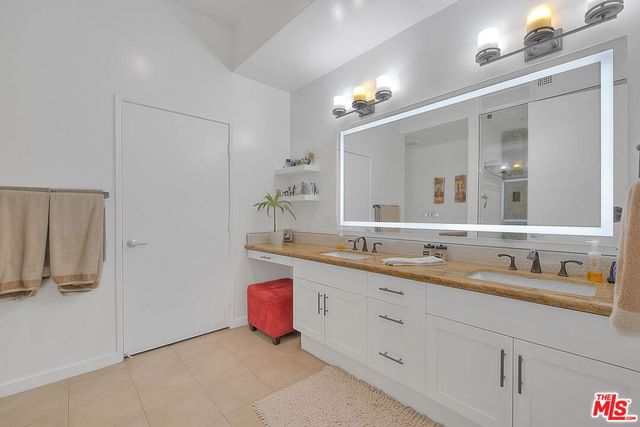 13020 Pacific 303, Playa Vista, CA 90094