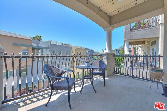 13020 Pacific 303, Playa Vista, CA 90094