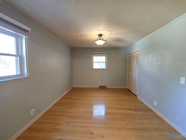 6113 Rickwood Drive NW, Huntsville, AL 35810