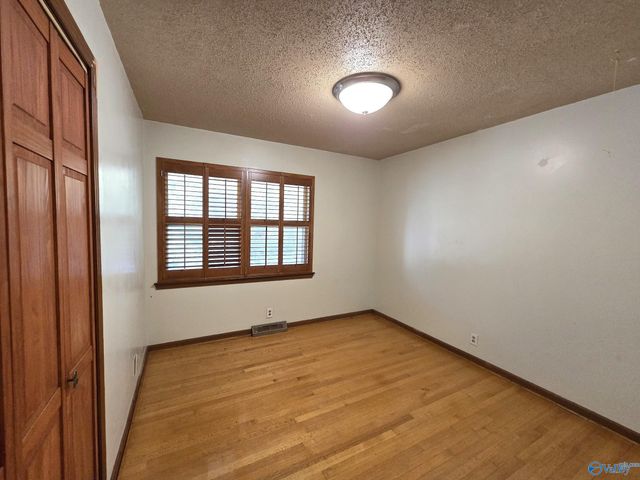 6113 Rickwood Drive NW, Huntsville, AL 35810