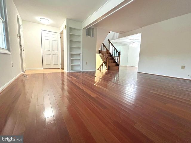 19505 TURTLE DOVE TER, Gaithersburg, MD 20879