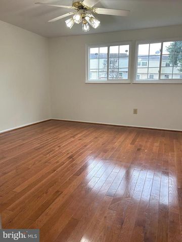 19505 TURTLE DOVE TER, Gaithersburg, MD 20879