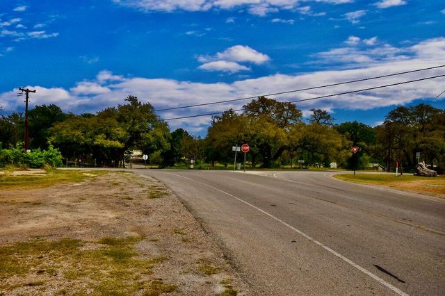 7908 CR 404, Spicewood, TX 78669