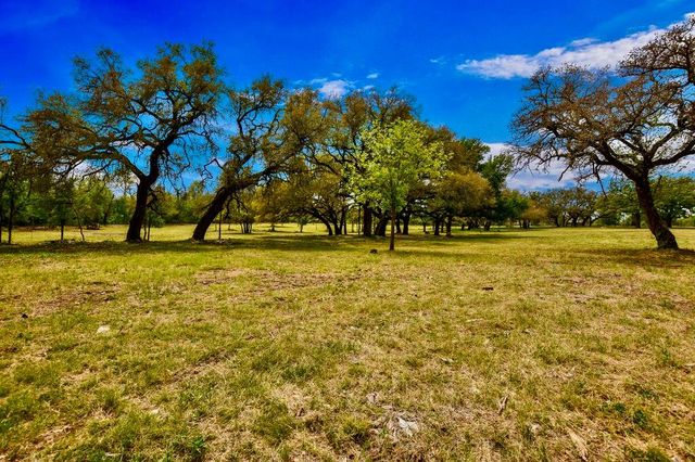 7908 CR 404, Spicewood, TX 78669