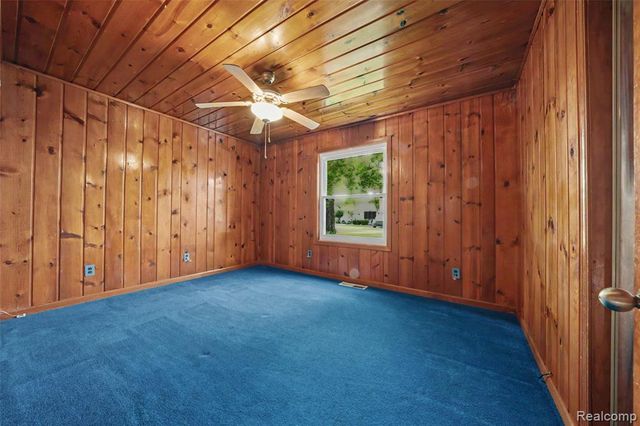 7774 Colony Drive, Clay, MI 48001