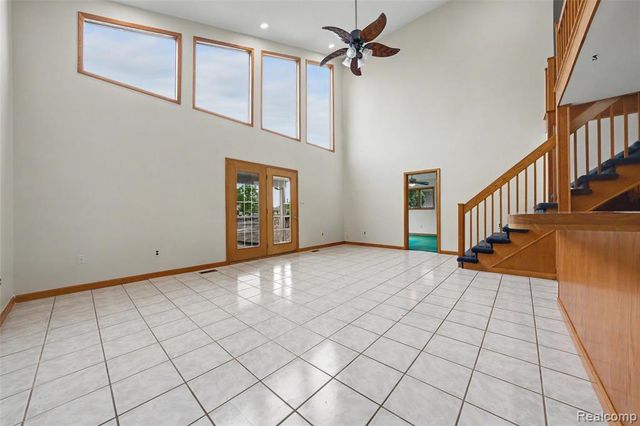 7774 Colony Drive, Clay, MI 48001