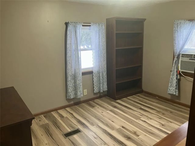 216 Bryson Mill Rd, South New Castle Boro, PA 16102