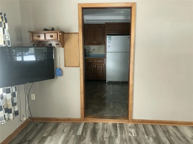 216 Bryson Mill Rd, South New Castle Boro, PA 16102