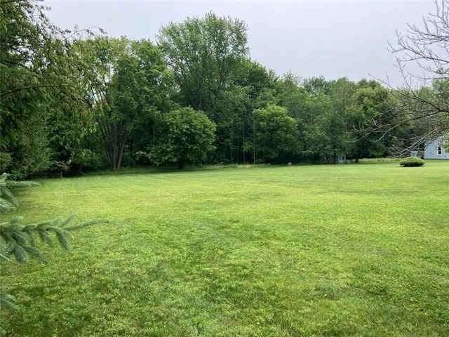 216 Bryson Mill Rd, South New Castle Boro, PA 16102