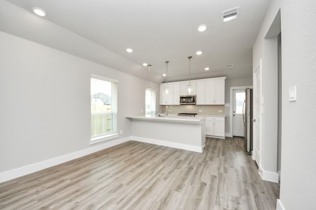 239 Bay Laurel Drive, Alvin, TX 77511