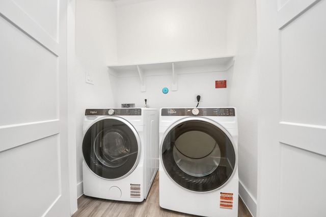 239 Bay Laurel Drive, Alvin, TX 77511