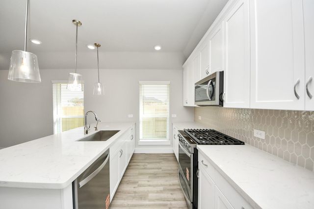 239 Bay Laurel Drive, Alvin, TX 77511