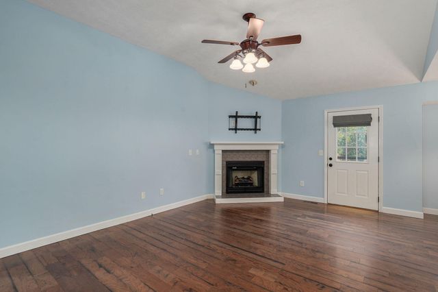 5247 S Morning Glory Lane, Battlefield, MO 65619