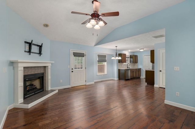 5247 S Morning Glory Lane, Battlefield, MO 65619