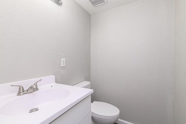 8427 Sandusky Avenue, Kansas City, KS 66112